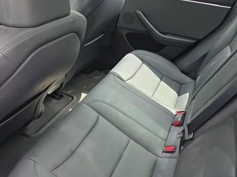 Used 2024 Tesla Model 3 Standard Range RWD image 11