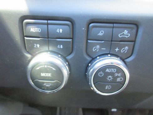 New 2026 GMC Sierra 1500 AT4 w/ AT4 Premium Package image 18