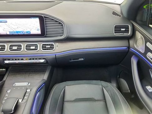 Used 2024 Mercedes-Benz GLE 53 AMG 4MATIC Coupe image 39