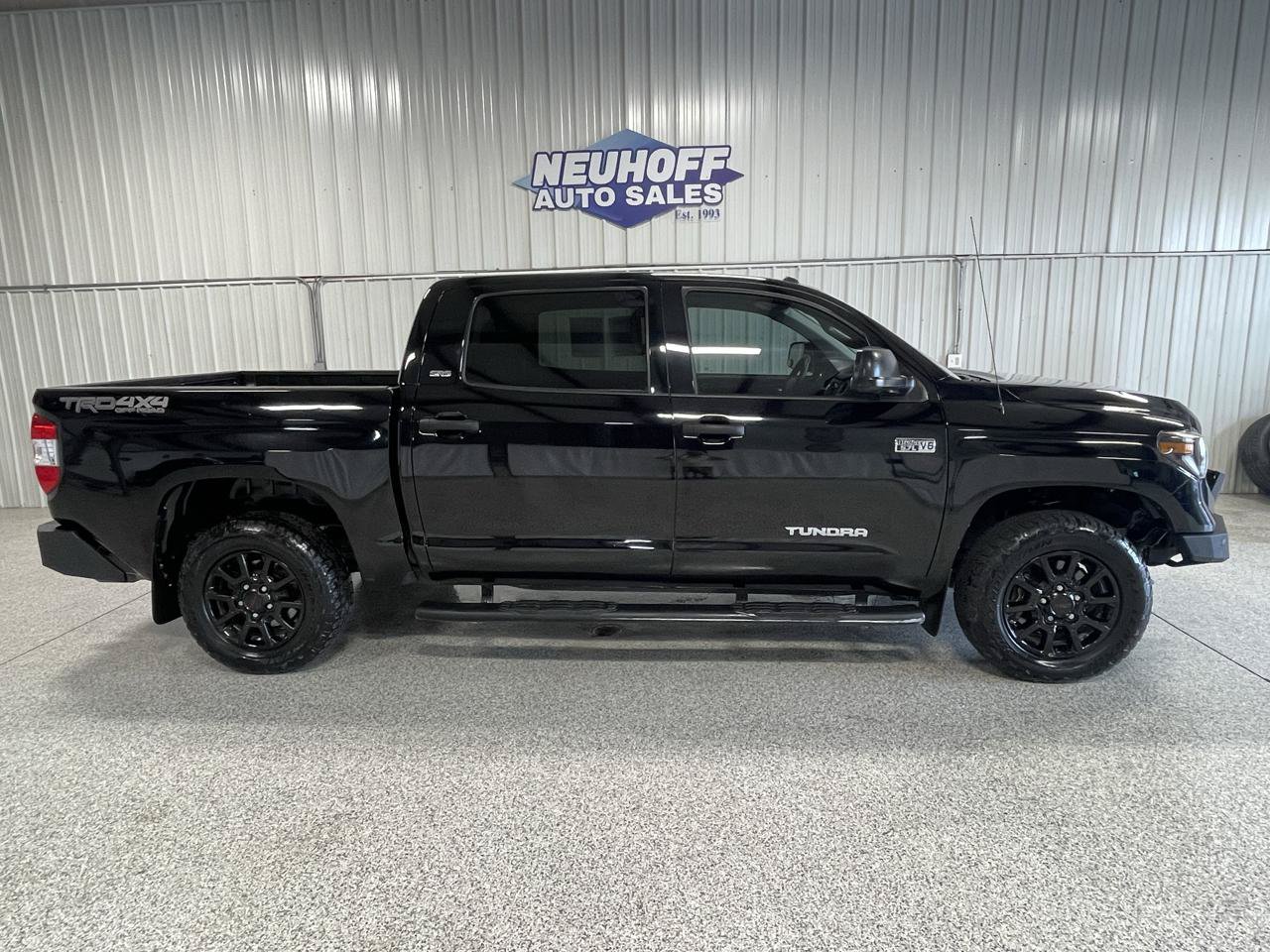 Used 2019 Toyota Tundra SR5 w/ TRD Off Road Package AWD/4WD image 1