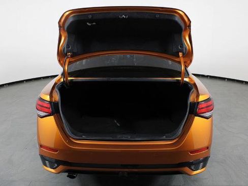 Certified 2024 Nissan Sentra SR image 17