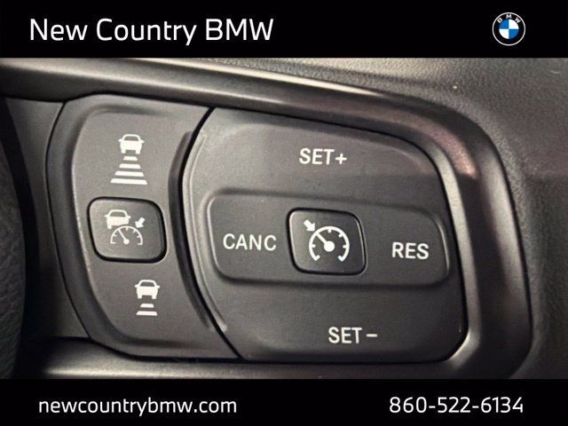 Used 2024 Jeep Wrangler Unlimited Rubicon w/ Technology Group AWD/4WD image 17
