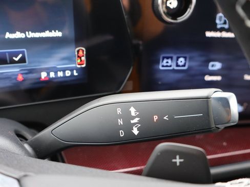 New 2026 Chevrolet Traverse Z71 image 9