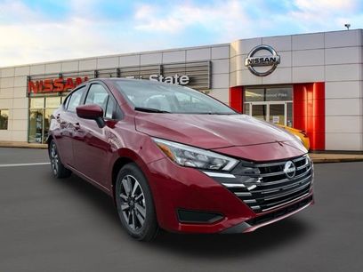 New 2025 Nissan Versa SV w/ Trunk Package