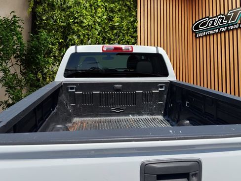 Used 2017 Chevrolet Colorado W/T AWD/4WD image 33