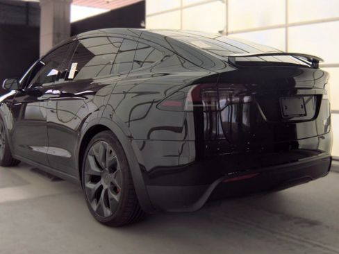 Used 2026 Tesla Model X Plaid AWD/4WD image 3