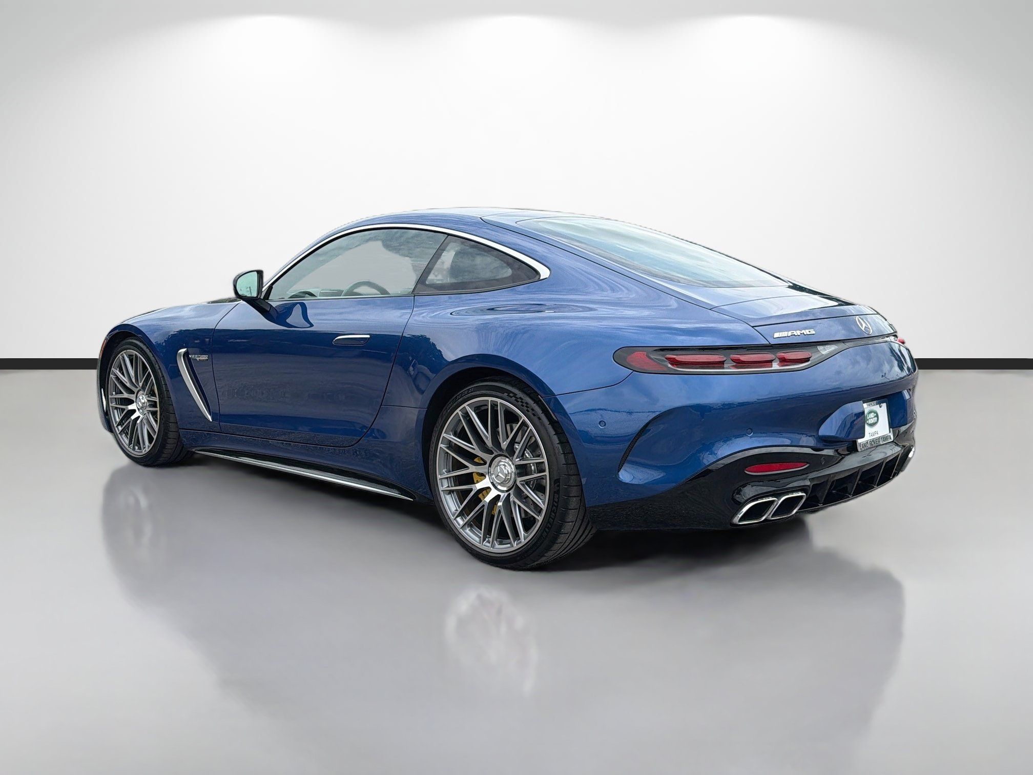 Used 2024 Mercedes-Benz AMG GT 55 image 3