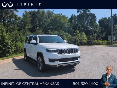 Used 2022 Jeep Wagoneer Series II w/ Premium Group I RWD image 1