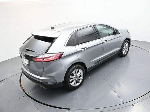 Used 2024 Ford Edge Titanium image 22