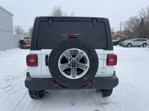 Used 2020 Jeep Wrangler Unlimited Sahara w/ Dual Top Group image 11