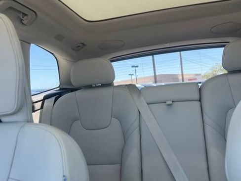 Used 2025 Volvo XC60 T8 Plus w/ Protection Package Premier AWD/4WD image 18