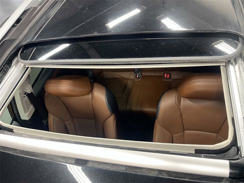 Used 2025 Subaru Outback Touring XT w/ Popular Package #2 image 23