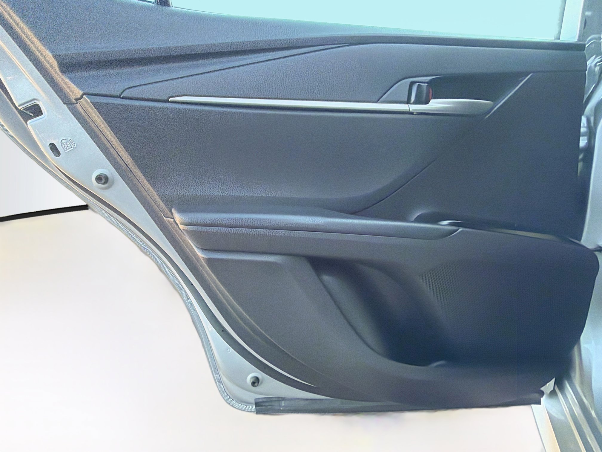 Used 2026 Toyota Camry LE FWD image 27