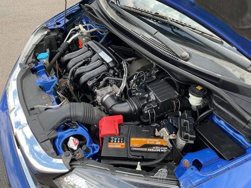 Used 2018 Honda Fit EX image 46