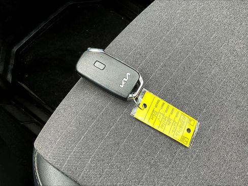 Used 2022 Kia Seltos S image 14