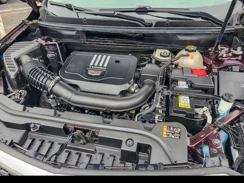 Certified 2023 Cadillac XT5 Premium Luxury AWD/4WD image 28