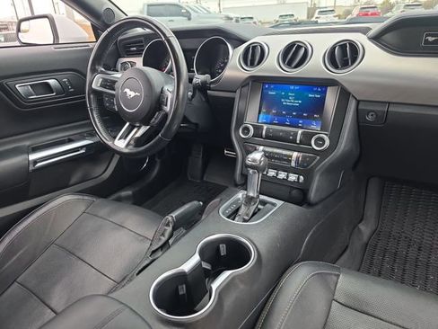 Used 2020 Ford Mustang Premium image 15