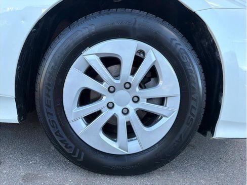 Used 2016 Toyota Prius Two w/ Preferred Accessory Package image 22