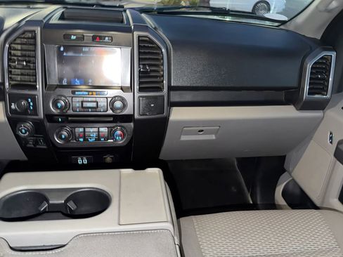 Used 2018 Ford F150 XLT w/ Equipment Group 302A Luxury image 29