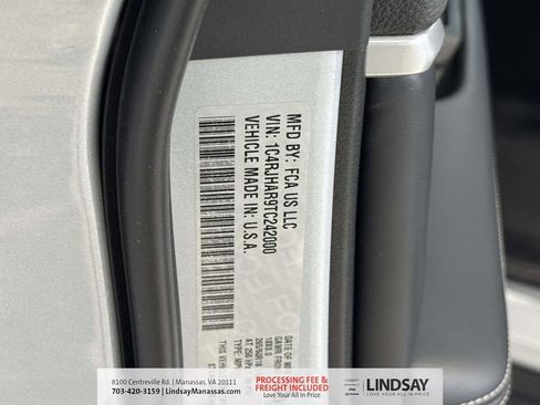 New 2026 Jeep Grand Cherokee Altitude AWD/4WD image 32