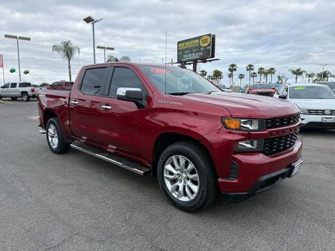 Used 2020 Chevrolet Silverado 1500 Custom w/ Custom Value Package RWD image 1