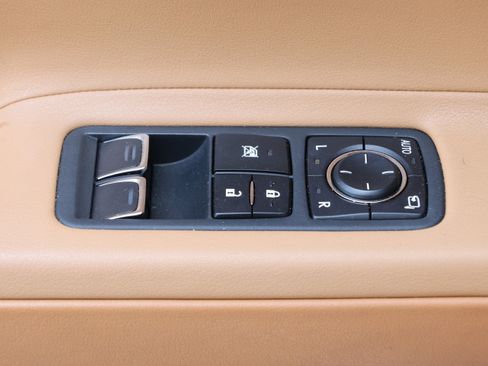Used 2019 Lexus LC 500 Coupe w/ Performance Package RWD image 14