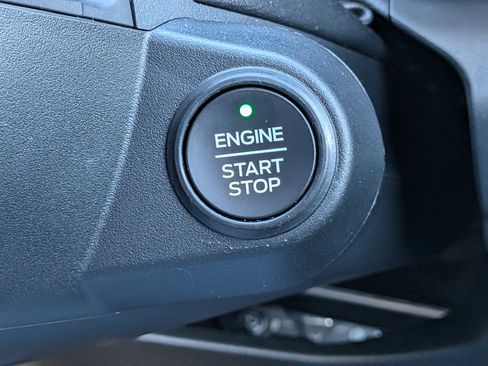 Used 2024 Ford Ranger Lariat w/ FX4 Off-Road Package image 26