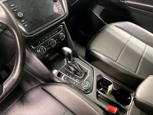 Used 2018 Volkswagen Tiguan SEL image 20