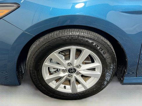 Used 2025 Toyota Camry LE FWD image 13