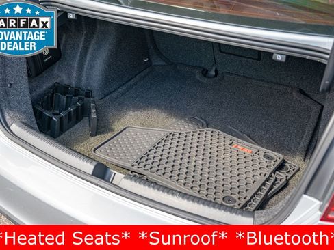 Used 2014 Volkswagen Jetta GLI FWD image 30