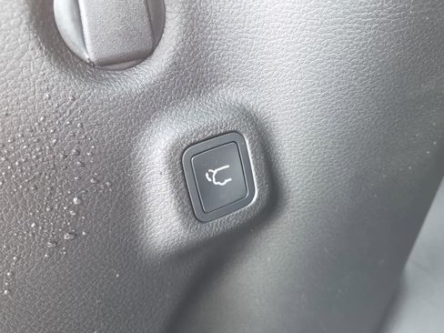 New 2026 Jeep Compass Limited image 11