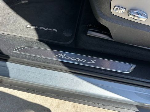 Used 2022 Porsche Macan S image 22