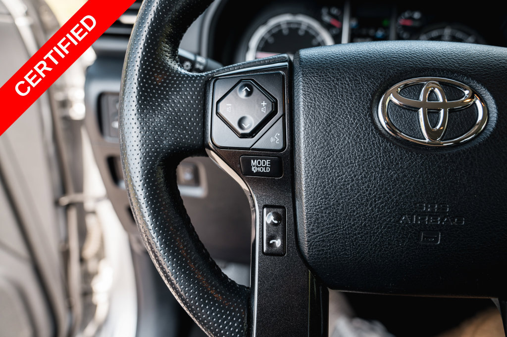 Used 2024 Toyota 4Runner TRD Off-Road Premium AWD/4WD image 15