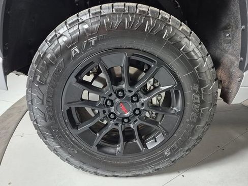 Used 2024 Toyota Tundra Limited w/ TRD Off-Road Package AWD/4WD image 10