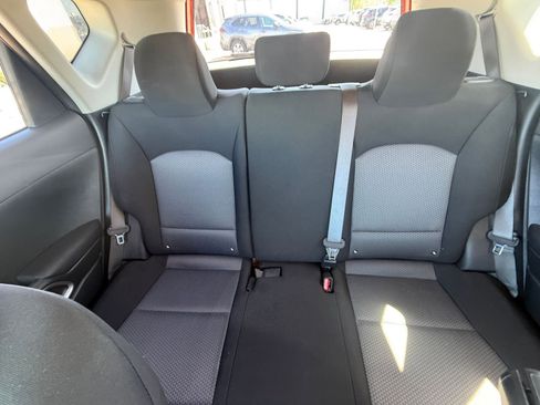 Used 2025 Kia Soul LX w/ LX Technology Package FWD image 38