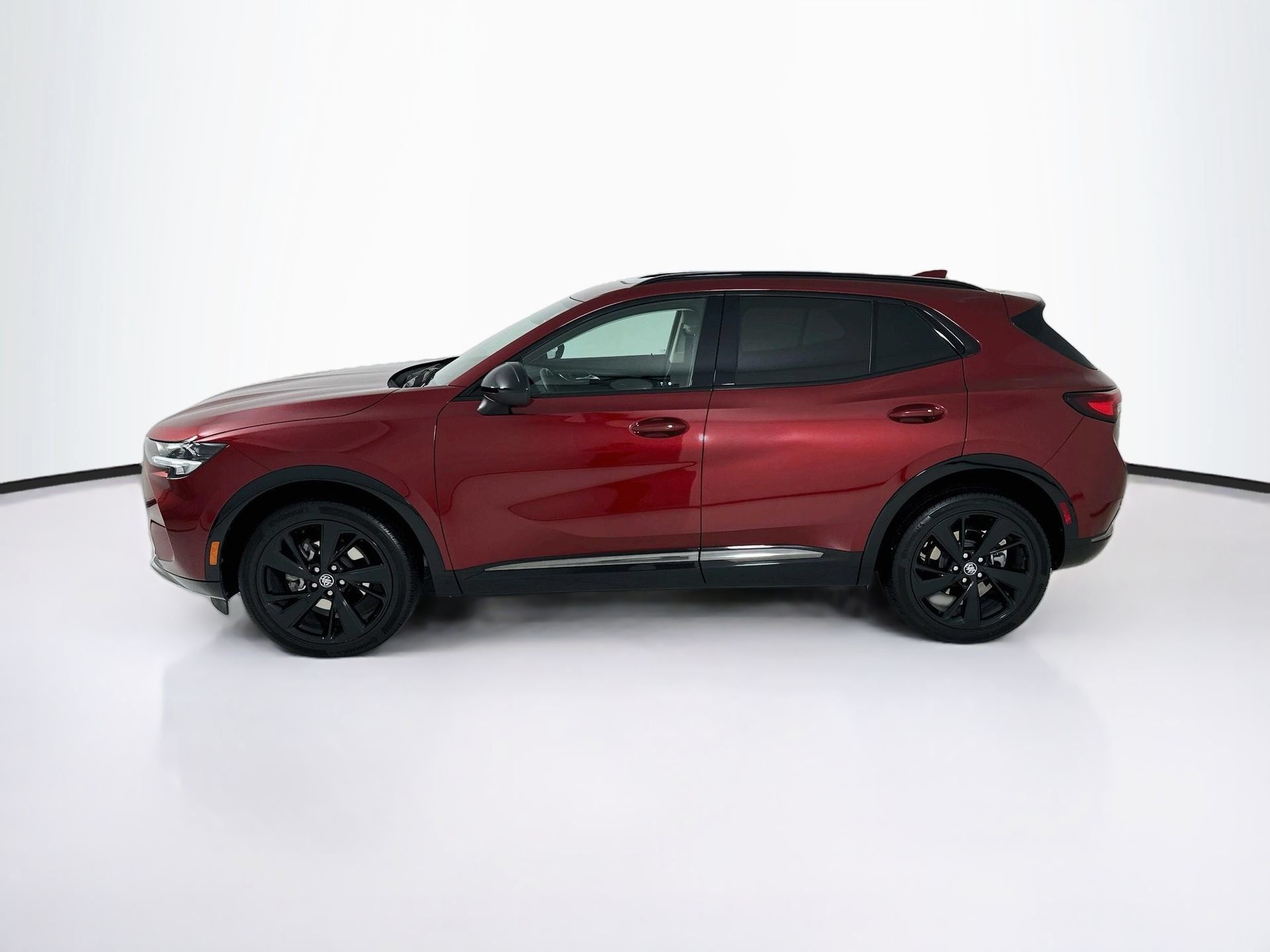 Used 2022 Buick Envision Essence w/ Sport Touring Package FWD image 5