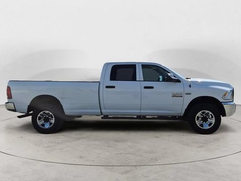 Used 2014 RAM 2500 Tradesman w/ Chrome Appearance Group AWD/4WD image 4