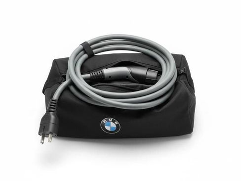 Used 2023 BMW i4 eDrive35 image 12