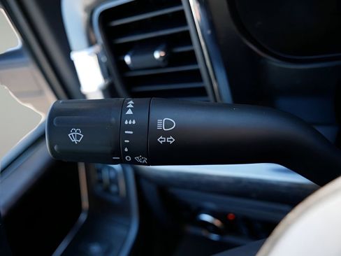 Used 2024 Ford F250 Lariat w/ Lariat Ultimate Package image 24