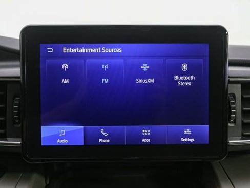 Used 2023 Ford Explorer XLT w/ Equipment Group 202A AWD/4WD image 22