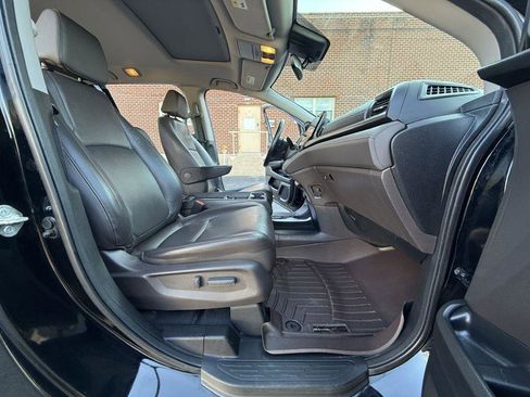 Used 2018 Honda Odyssey EX-L image 18