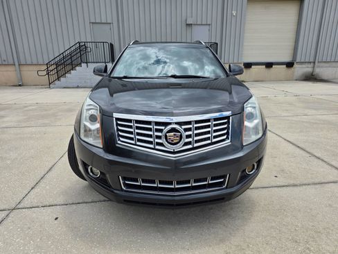 Used 2016 Cadillac SRX Luxury w/ Driver Awareness Package FWD image 3