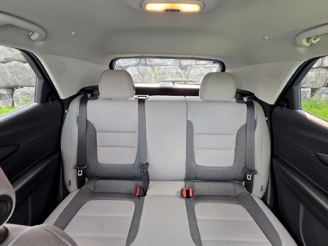 Used 2024 Chevrolet TrailBlazer LT w/ LT Cold Weather Package AWD/4WD image 18