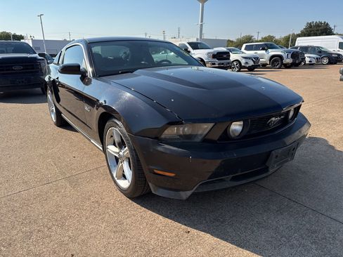 Used 2012 Ford Mustang GT Premium w/ HID Headlamps & Security Pkg image 1