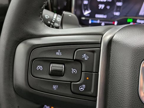 Used 2024 GMC Sierra 1500 Elevation w/ Preferred Package AWD/4WD image 8