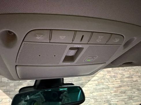Used 2022 Nissan Maxima Platinum w/ Sport Mat Group FWD image 28