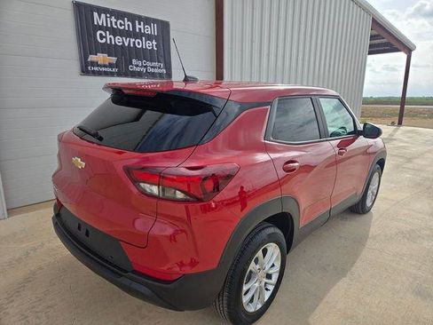 New 2026 Chevrolet TrailBlazer LS FWD image 3