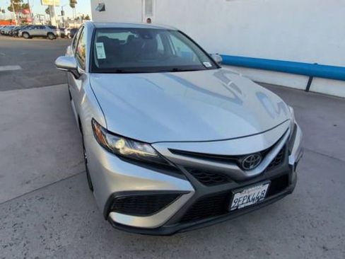 Used 2023 Toyota Camry SE w/ Protection Package (Q2) (TMS) FWD image 3