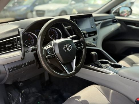 Used 2023 Toyota Camry LE FWD image 10