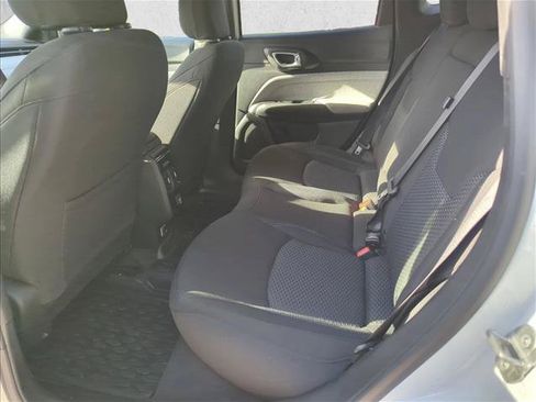 Used 2024 Jeep Compass Sport AWD/4WD image 7